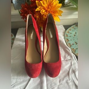 BCBGeneration Gisel Red Suede Pumps 9M